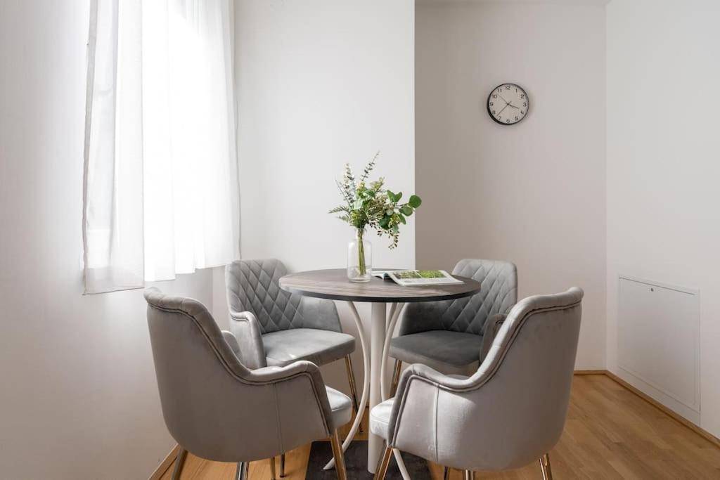 Sunny 1Br Home With Balcony By Hm Wien Eksteriør bilde