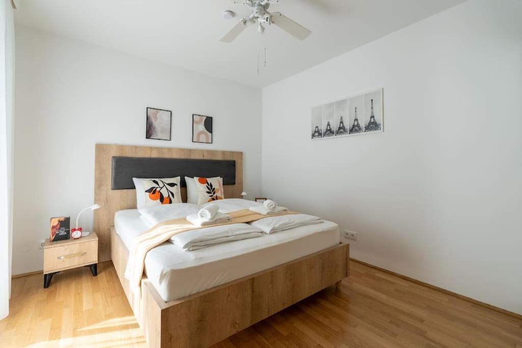 Sunny 1Br Home With Balcony By Hm Wien Eksteriør bilde